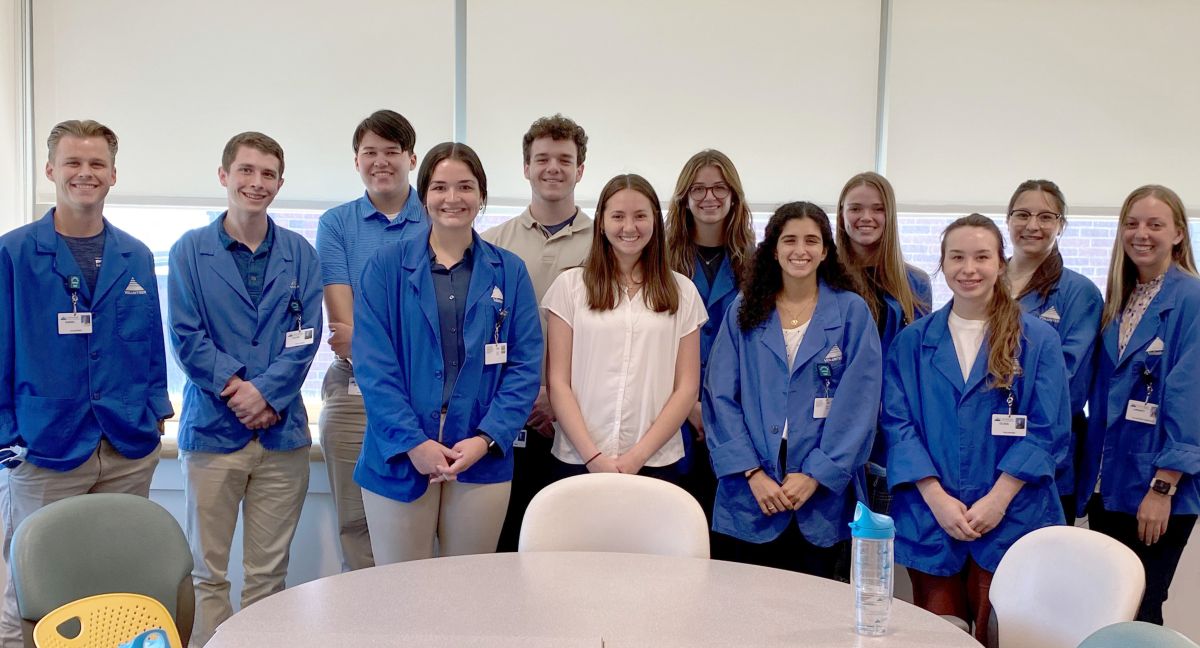 2023 SupremEd Student Volunteer Group